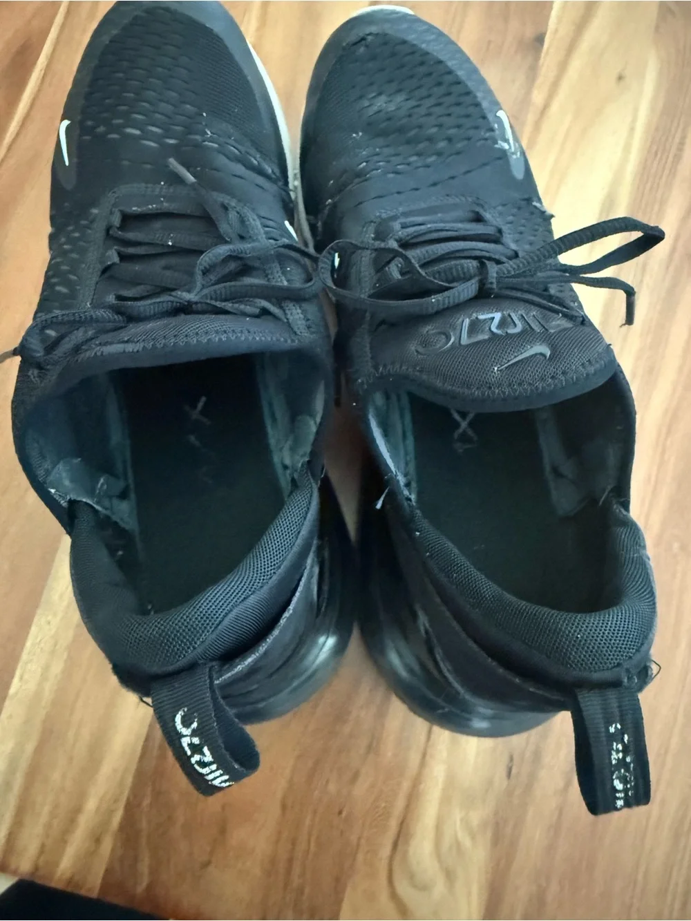 Nike Air Max 270 Men's Black/White Sneakers